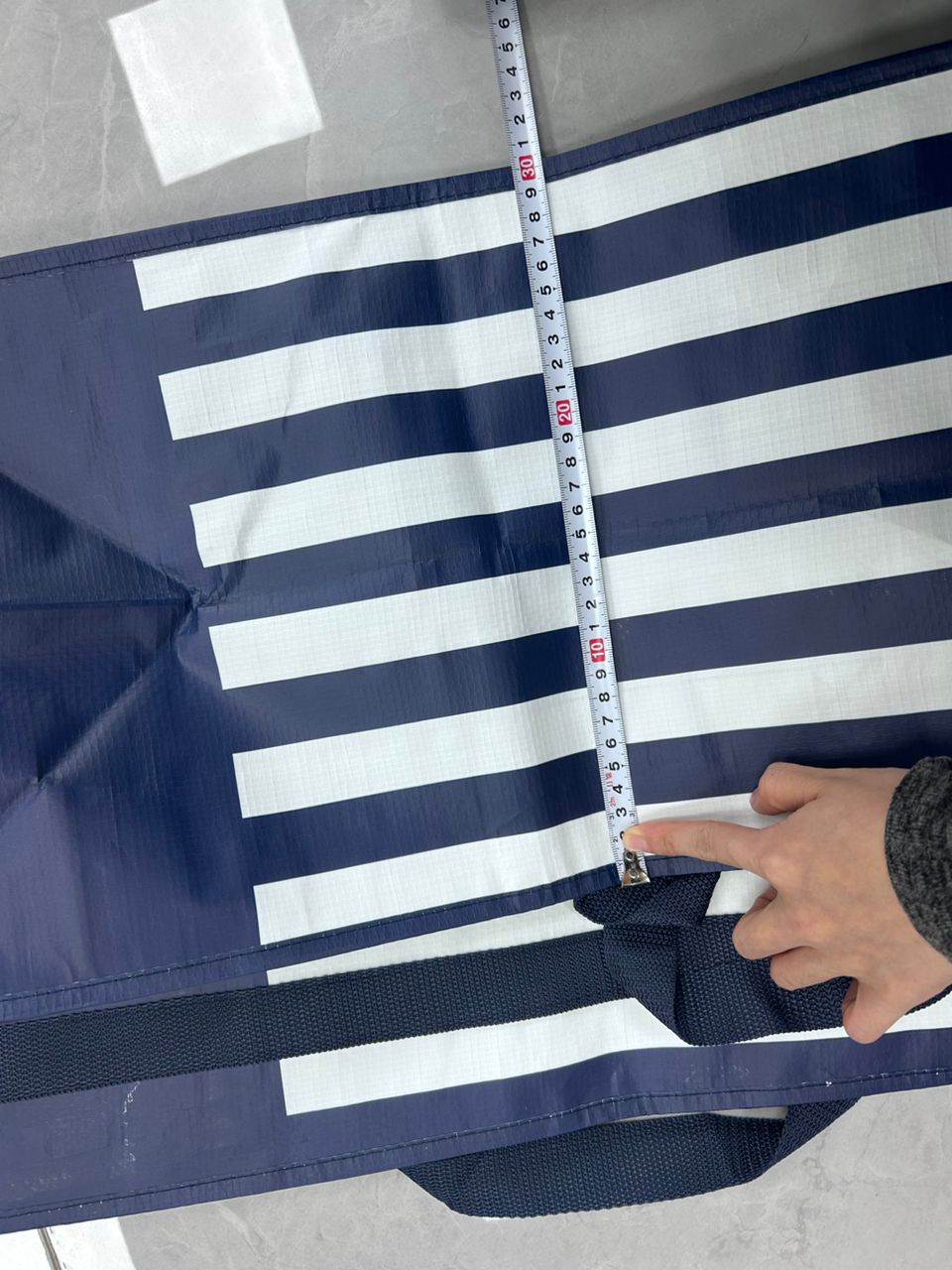 Dimensions sac à linge personnalisé 70cm hauteur x 40cm profondeur x 30cm largeur - Capacité lit double conciergerie hôtel COCO PYLA